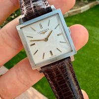 Orologio vintage di forma Longines cioccolatino