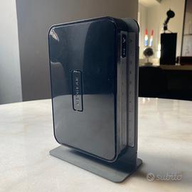 NETGEAR DGN2200 Modem/Router ADSL Wi-Fi