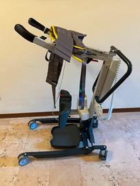 Sollevatore elettrico per disabili