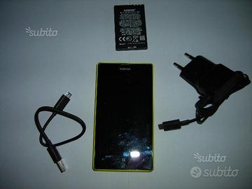 Telefono smartphone nokia lumia 520 giallo