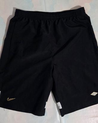 Pantaloncino Nike  tg XL ragazzo