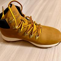 Timberland Brooklyn Hiker, nuove , MAI utilizzate.