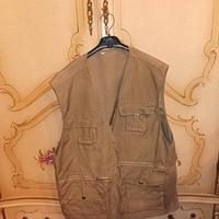 Gilet uomo verde militare con tasche
