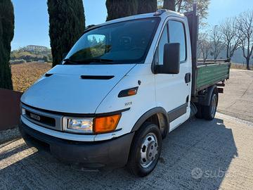 Iveco Daily 35C9 - Ribaltabile Trilaterale