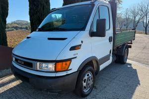 Iveco Daily 35C9 - Ribaltabile Trilaterale