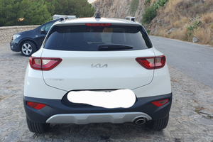 Kia stonic bleck edition anno 30/12/2024