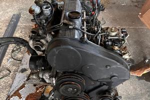 MOTORE COMPLETO PER
MITSUBISHI Pajero 2 Serie
4D56