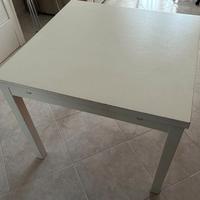 Tavolo Bianco Usato Ikea 90x90 allungabile 168x90