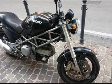 Ducati Monster Dark 620 i.e. 2004