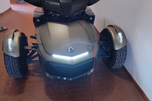 Can -Am Spyder F3T km 7500