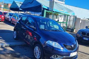 Lancia Ypsilon 1.2 69 CV 5 porte GPL Ecochic Plati