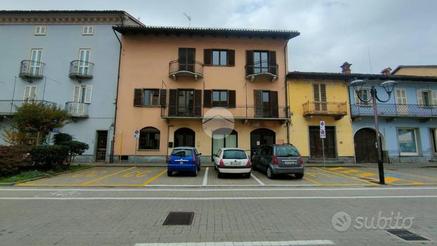 4 LOCALI A VILLAFRANCA PIEMONTE