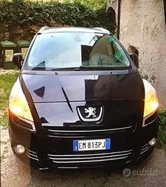 Peugeot 5008, 7 posti, disel euro 5B, 176.000 km