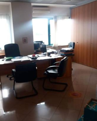Immobile di 140 m² con 4 locali a Fonte Nuova