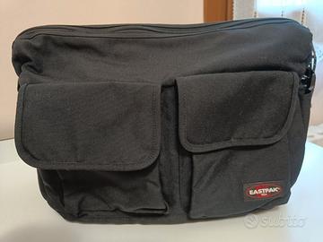 BORSA EASTPAK PORTA LAPTOP 17"