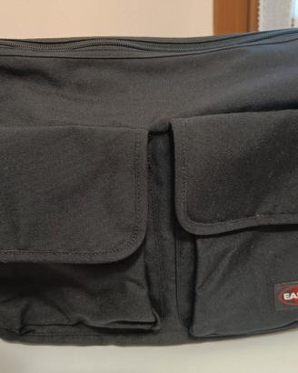 BORSA EASTPAK PORTA LAPTOP 17"