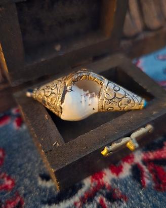 Ciondolo Shankha Conchiglia Sacra di Vishnu