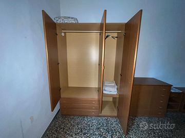 Armadi e comodini - Gratis