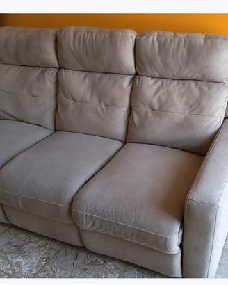divano 3/4 posti con 2 sedute relax reclinabili