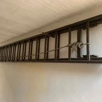 Scala doppia in legno