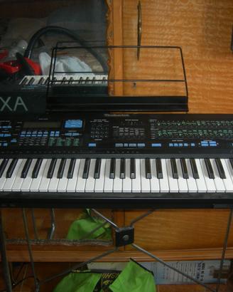 tastiera Technics AX7