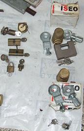 Serrature e lucchetti (2 marca Iseo e altri NUOVI)