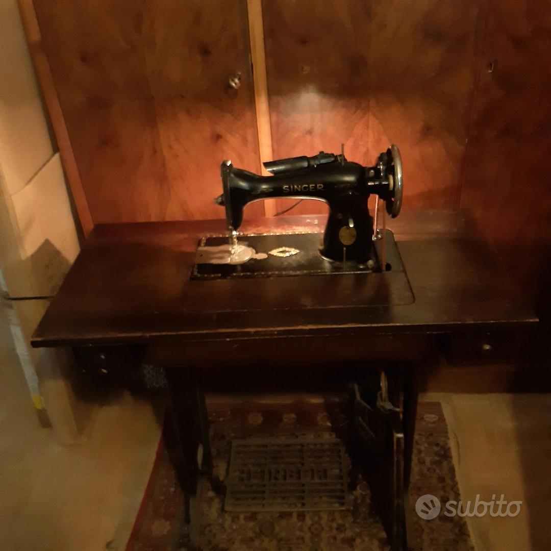 Macchina da cucire Singer 1934. - Arredamento e Casalinghi In vendita a  Varese