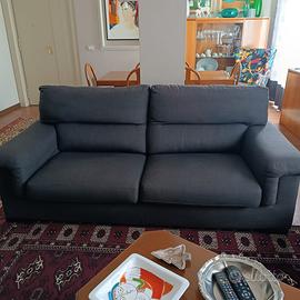 Divano semi nuovo poltrone e sofa