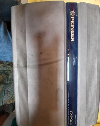 Amplificatore audio auto