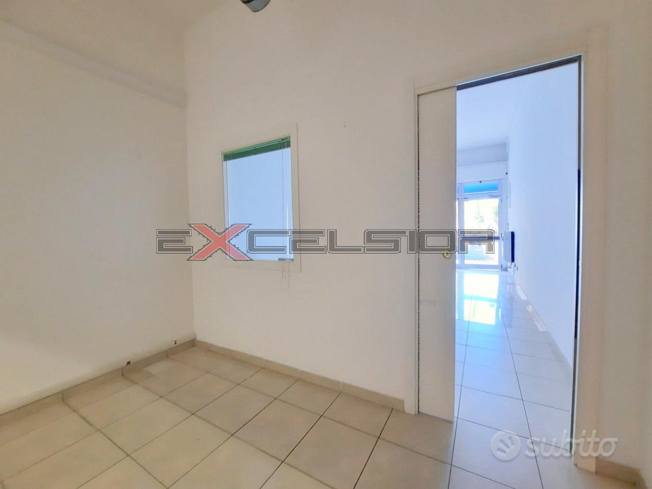 CAVARZERE: negozio in centro - Vista 4