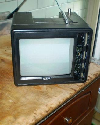 Tv/radio vintage mini portatile Geloso anni 80