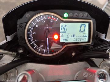 Suzuki GSR750 GSR 750 2011