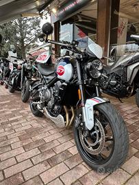 Triumph Speed 400 TRIBUTE