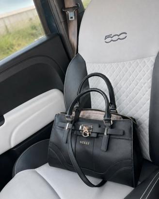 Borsa Guess nera a mano con tracolla - tenuta bene