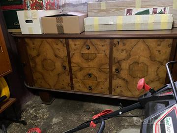 Coppia di credenze Art Déco in radica di noce 1930