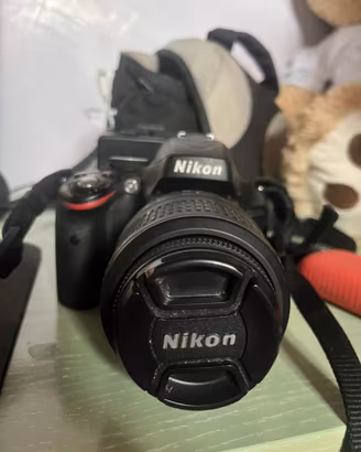 Kit Nikon D5100