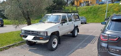 TOYOTA HILUX LN 65 ASI  Gancio 