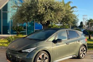 CUPRA Born VZ possibilità noleggio no scoring