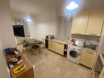 Stanza con bagno privato