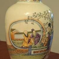 ELEGANTE VASO CINESE IN PORCELLANA CON DECORI