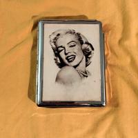 porta sigarette non spedisco 