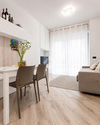 MONOLOCALE A SONDRIO