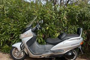 scooter Suzuki cc250