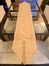 Runner per tavolo fatto a mano