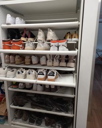 mobile ikea con mensole scorrevollli