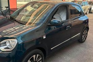 RENAULT TWINGO 900 90cv
