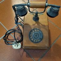 Telefono fisso stile vintage