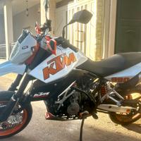 Ktm 990 smr