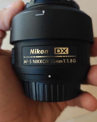 Kit reflex Nikon D3100 + 3 obiettivi Nikon e Sigma