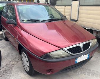LANCIA YPSILON per ricambi usati
